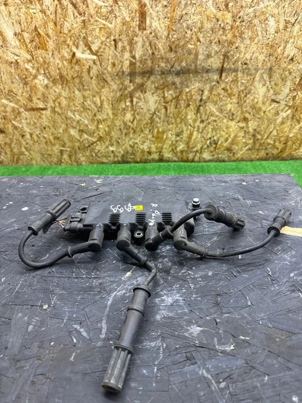 Катушка зажигания Fiat Grande Punto 2005-2018