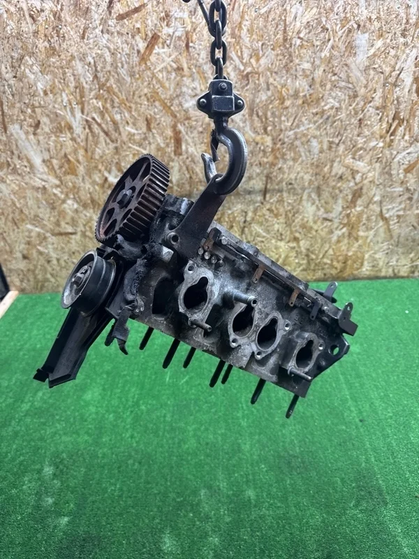Головка блока цилиндров Volkswagen Passat 2005-2010 B6