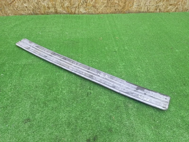 Накладка бампер Mitsubishi Pajero Sport