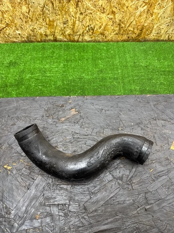 Патрубок интеркулера Nissan Navara 2005-2014 D40