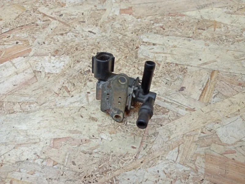 Клапан электромагнитный Mitsubishi Lancer 9 2003-2008