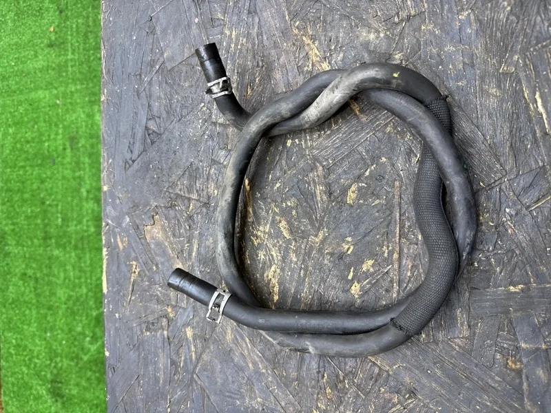 Шланг расширительного бачка Ford Focus 2005-2011