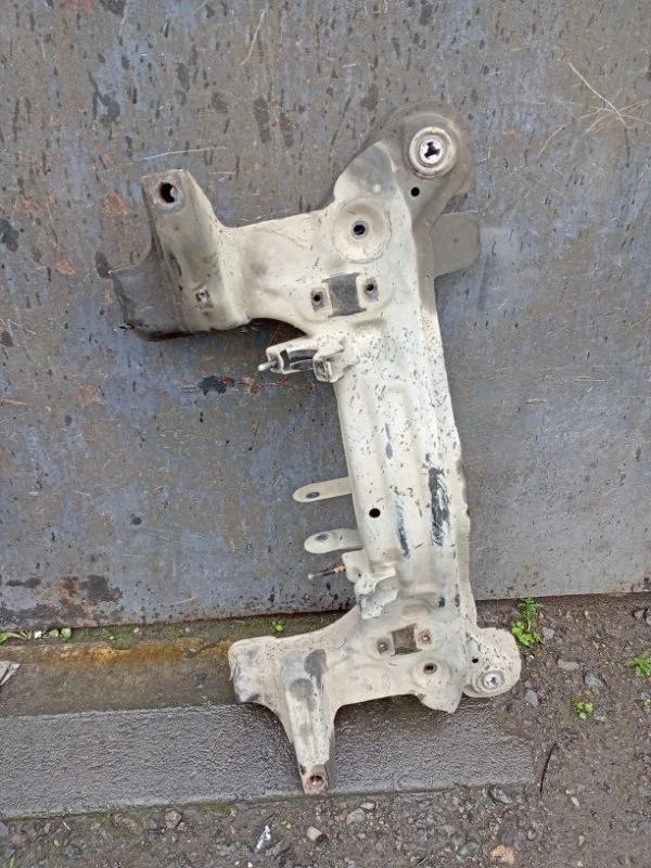 Балка подмоторная (подрамник) Chevrolet Lacetti 2003-2013