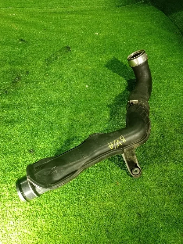 Патрубок интеркулера Audi TT 2010 8J