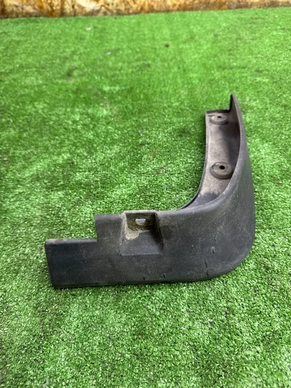 Брызговик Kia Sorento 2014 XM