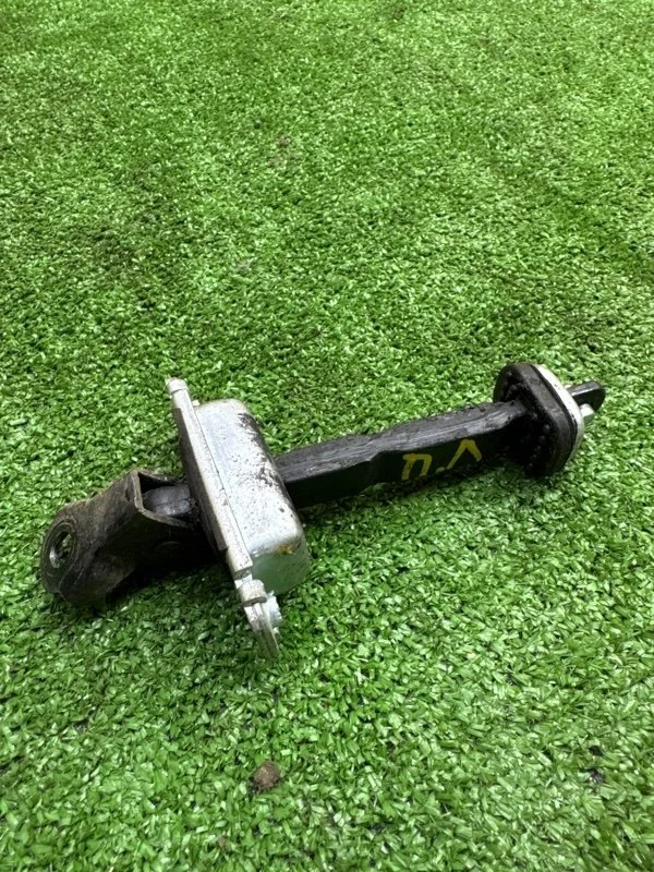 Ограничетель двери Chevrolet Lacetti 2003-2013