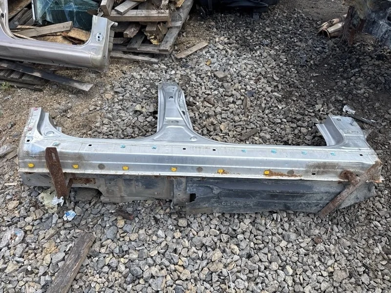 Порог Kia Sorento 2014 XM