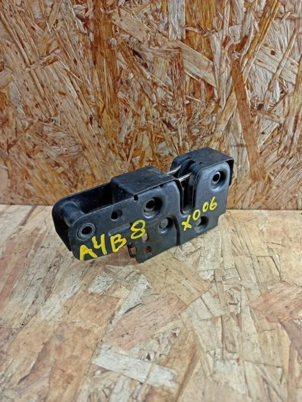 Замок капота Audi A4 2007-2015 B8