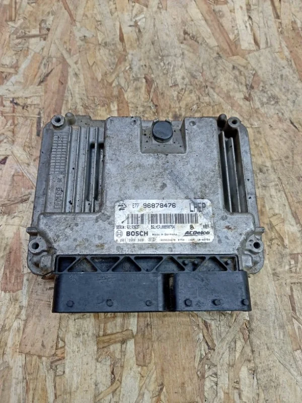 Блок управления двигателем Chevrolet Captiva 2008 C100