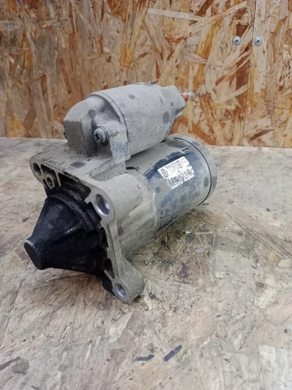 Стартер Renault Sandero Stepway 2009-2014