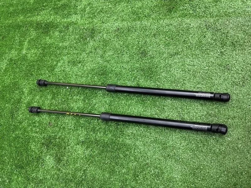 Амортизатор капота Audi Q7 2005-2015 4L