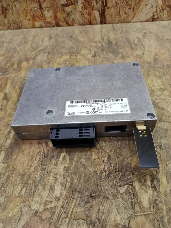 Блок управления bluetooth Audi Q7 2005-2015 4L