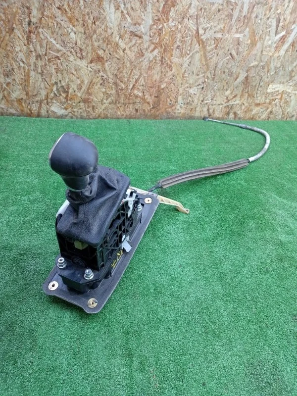 Селектор акпп Audi Q7 2005-2015 4L