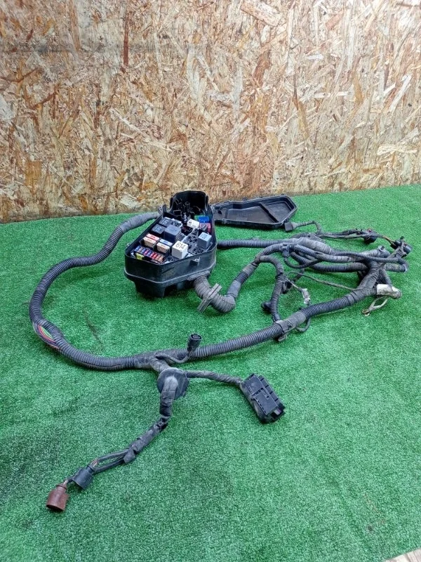 Проводка (коса) моторного отсека Audi Q7 2005-2015 4L