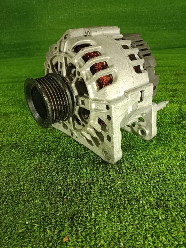 Генератор Skoda octavia 2008 A4