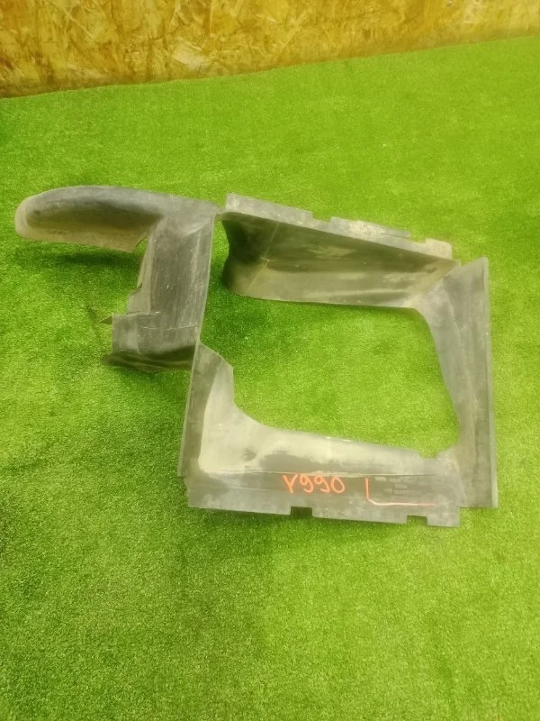 Воздухозаборник Audi Q7 2005-2015 4L