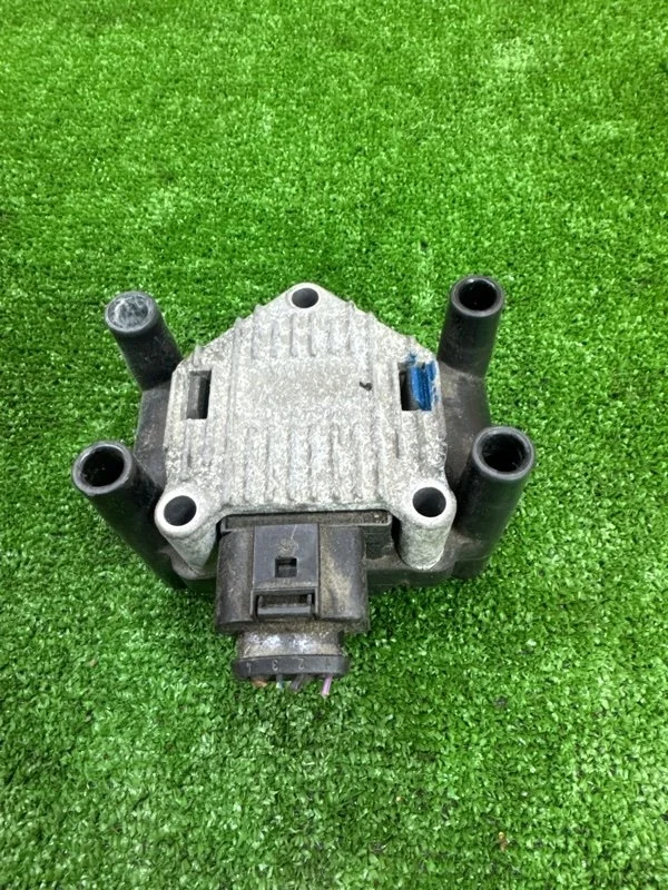 Катушка зажигания Volkswagen Passat 2005-2010 B6