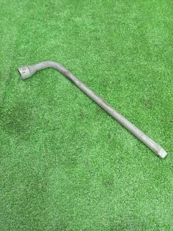 Ключ балонный Chevrolet Lacetti 2003-2013