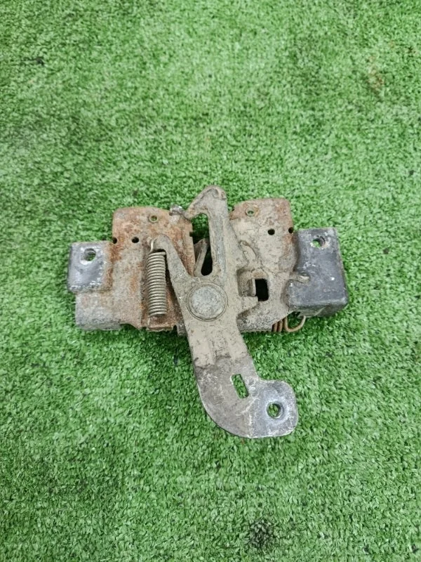 Замок капота Mazda 3 2002-2009 BK