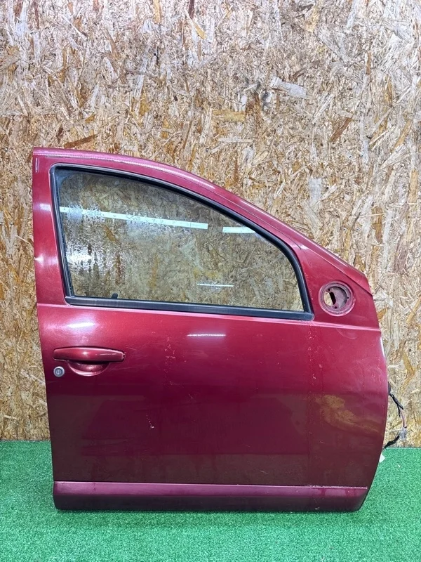 Дверь боковая Renault Sandero 2009-2014