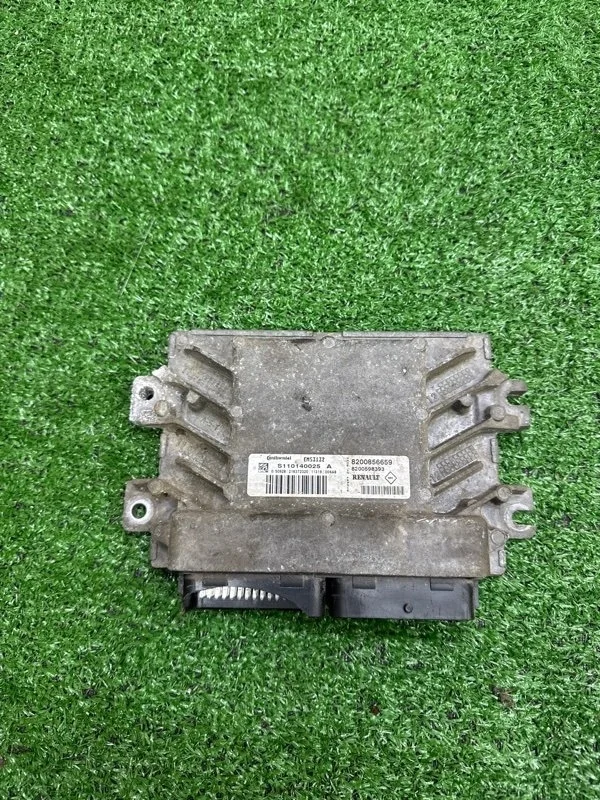 Блок управления двигателем Renault Sandero 2009-2014