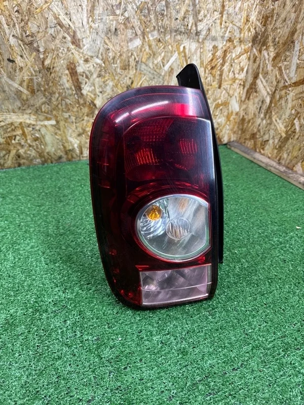 Фонарь в крыло Renault Duster 2010-2021