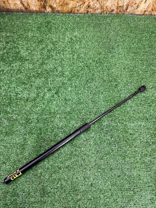 Амортизатор капота Renault Duster 2010-2021