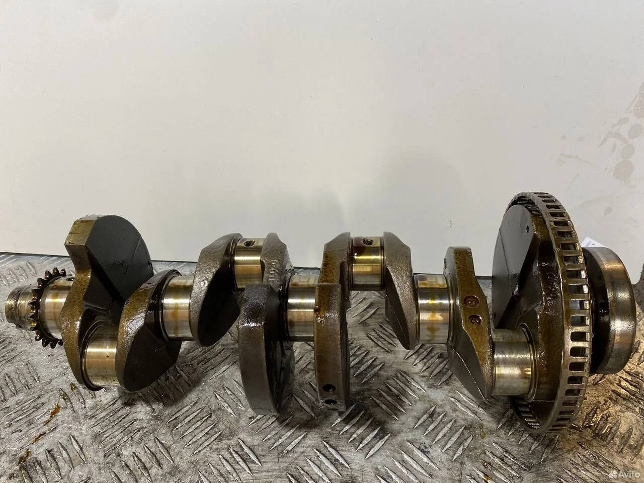 Коленвал 1.6 bse bgu vw skoda octavia 06a105021d