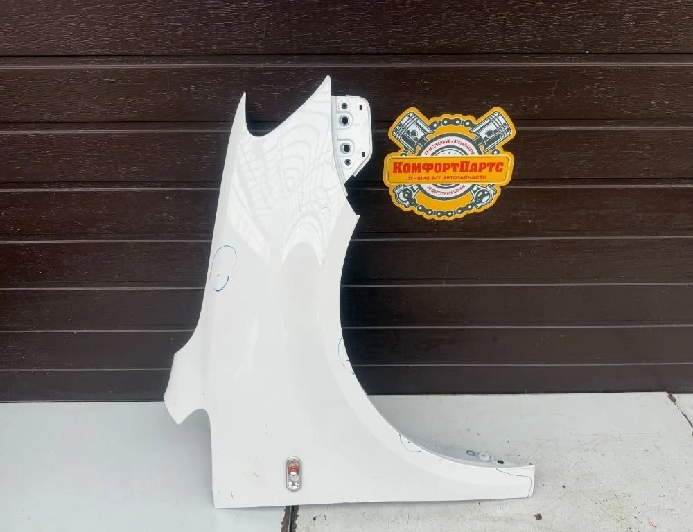 Крыло переднее правое Volkswagen Caddy III (2004—2010)