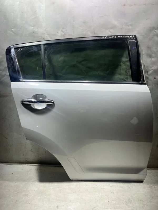 Дверь задняя правая KIA Sportage 3