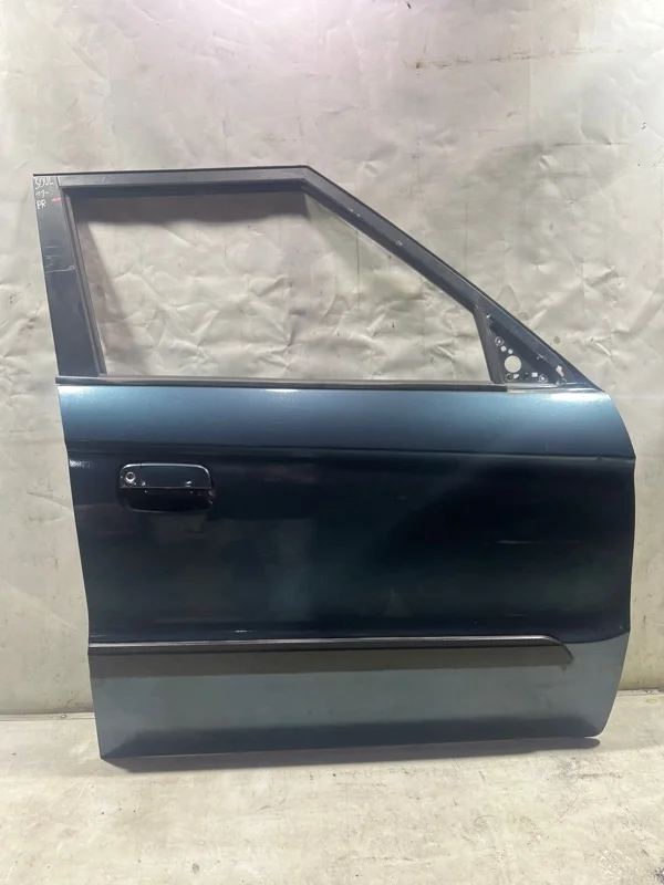 Дверь передняя правая KIA Soul 1