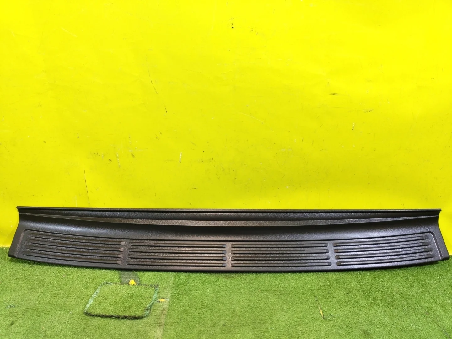 Накладка заднего бампера  Lexus LX570 2015 5216260110 28586