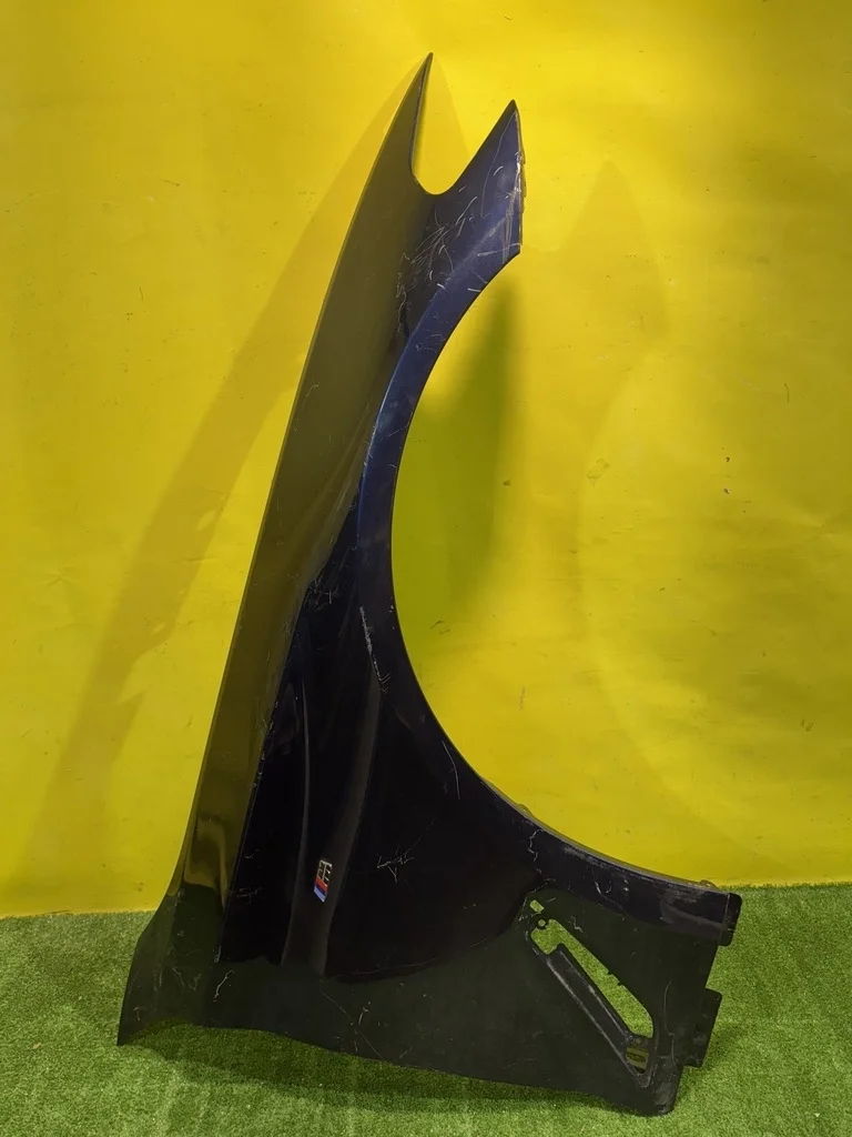 Крыло переднее правое  BMW 5 G30 2016 41007443688 40480