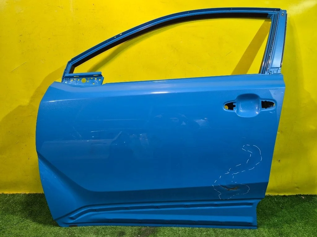 Дверь передняя левая  Toyota C-HR 2016 67002F4010 43852