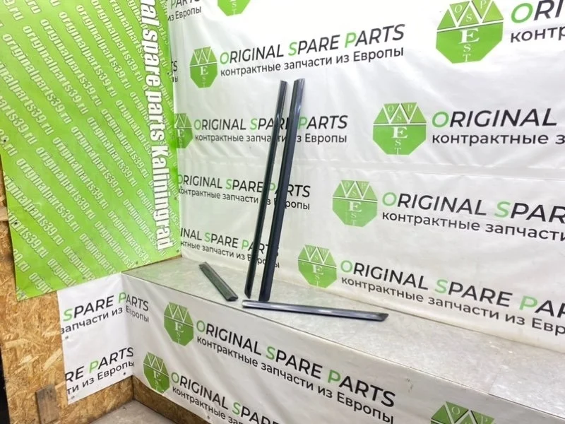 Молдинги Audi A6 2001 4B0853959D C5 AVANT BDH 2.5TDI