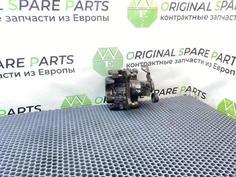 Суппорт Audi A6 2001 8E0615424A C5 AVANT BDH 2.5TDI, задний правый