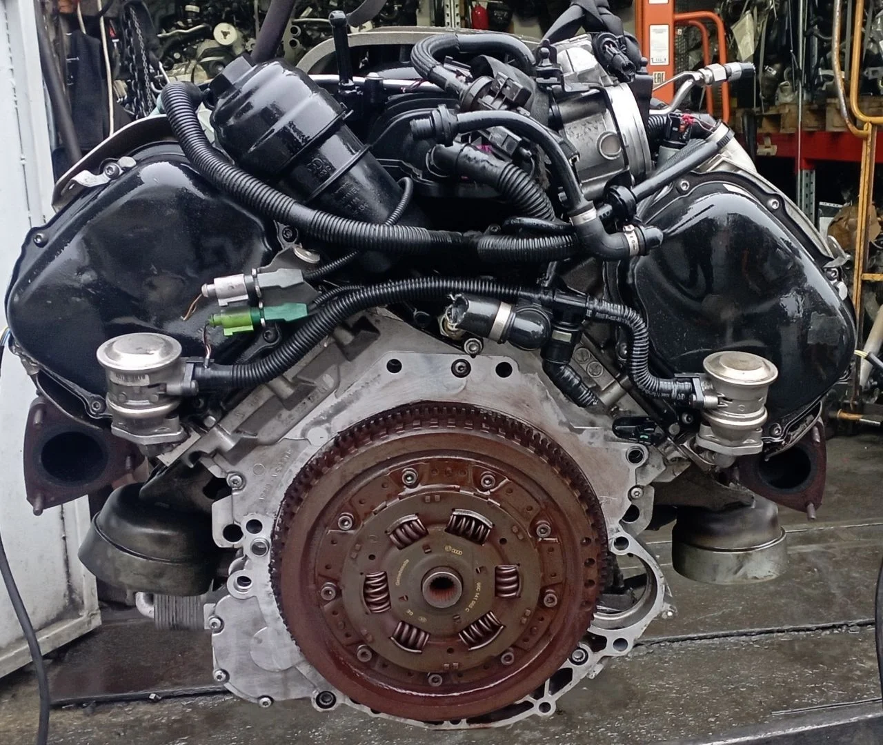 Двигатель BDW  Audi A6 C6 (S6,RS6) 2.4 Бензин