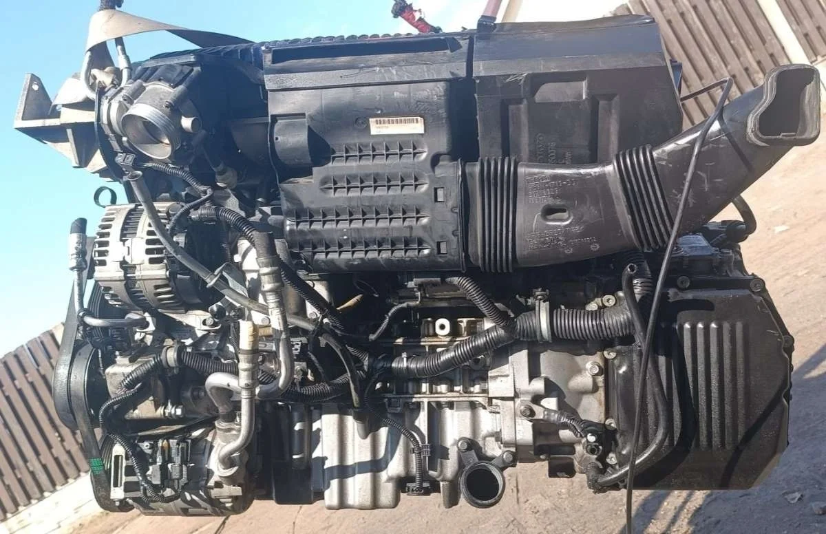 Двигатель B5254T6 Volvo S80 2 2.5 Бензин