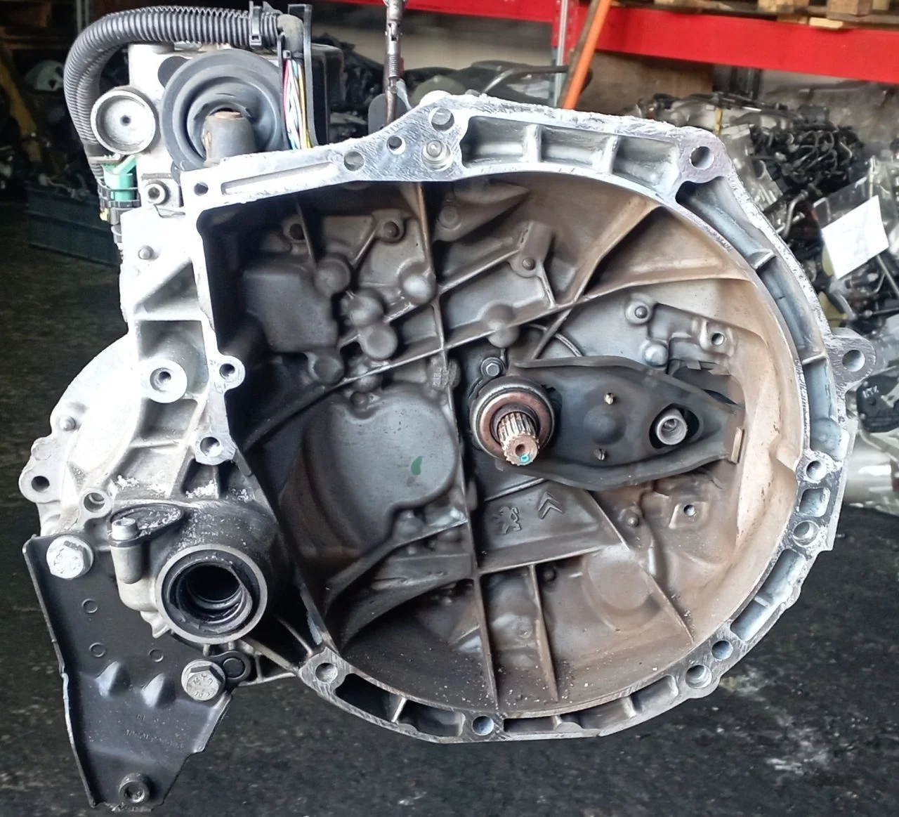 Коробка передач автоматическая (АКПП) HM01 Peugeot 2008 1.2 Бензин