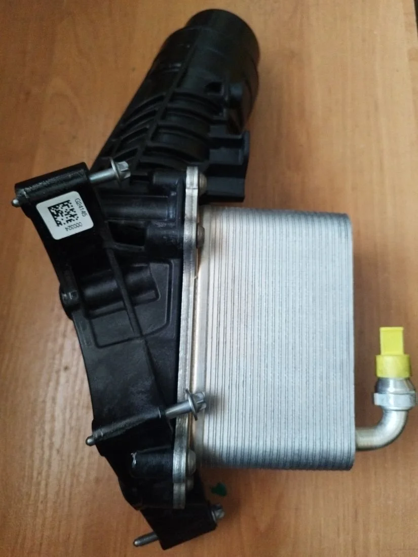 Корпус масляного фильтра 858667406 BMW 5 G30/G31 3.0 Дизель