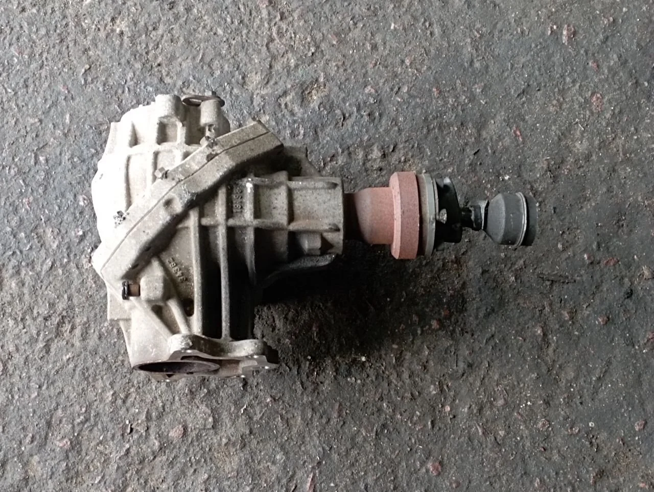 Раздаточная коробка 30700027 Volvo XC90 1 2.5 Бензин