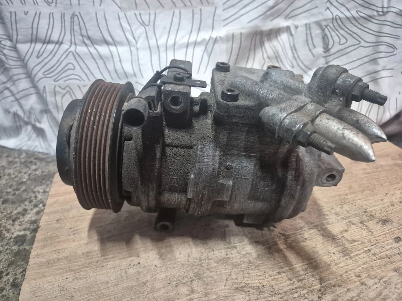 Компрессор кондиционера D4HB Kia Sorento 2 2.2 Дизель