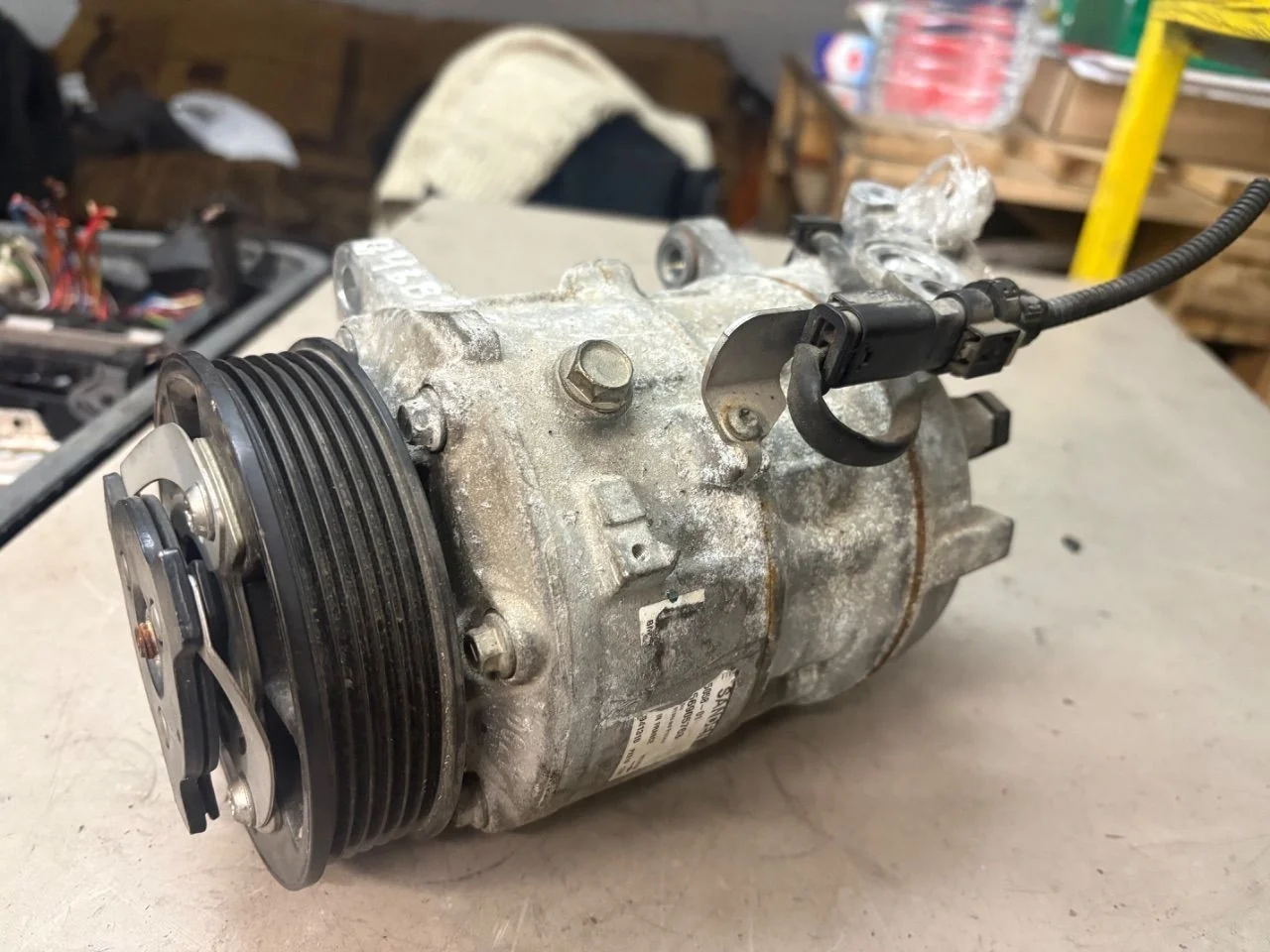 Компрессор кондиционера B46B20B BMW 4 F32/F33/GT F36 2.0 Бензин