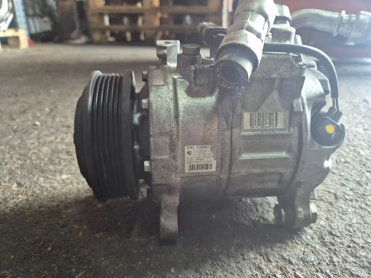 Компрессор кондиционера 64529216467 BMW 3 F30/F31/GT F34 2.0 Бензин