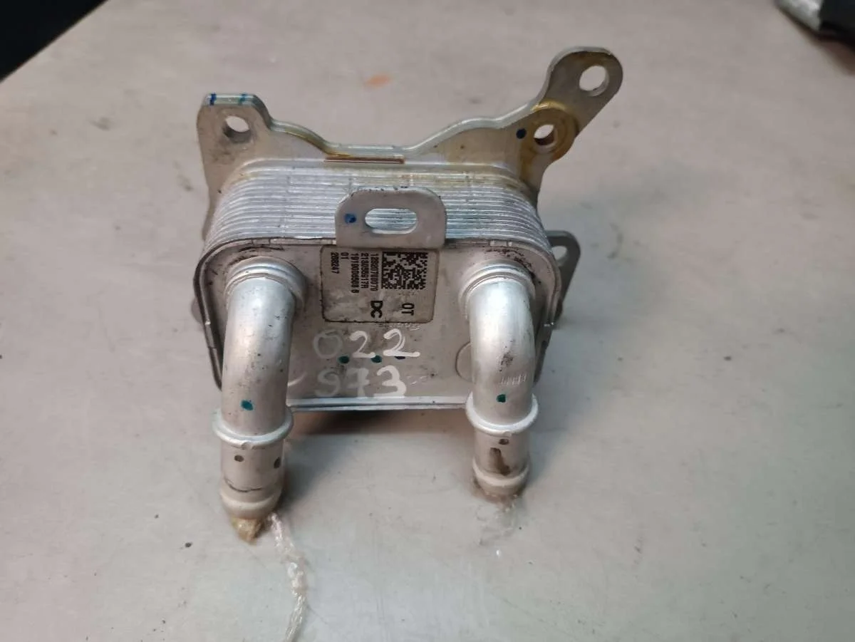 Радиатор масляный 12820700079 Renault Captur 1.3 Бензин