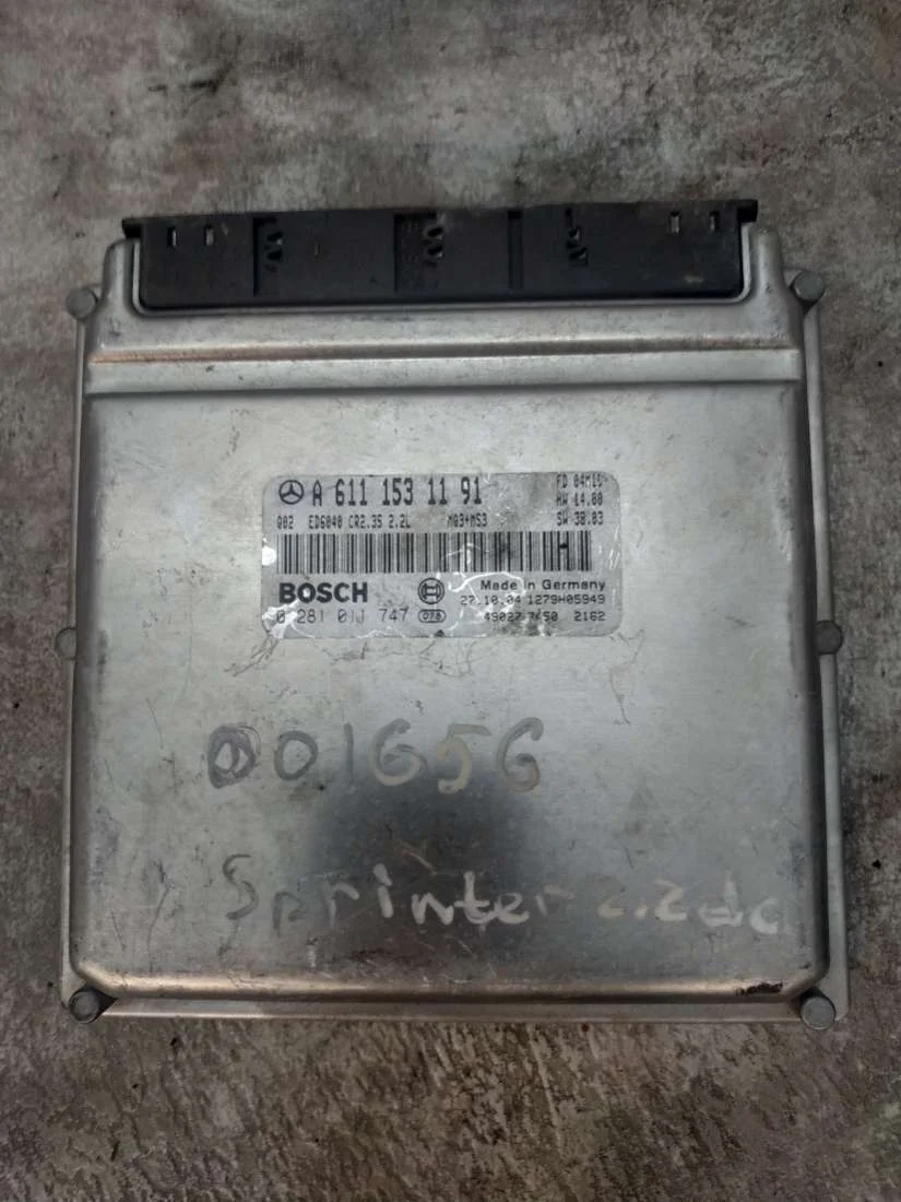 Блок управления двигателем A6111531191 Mercedes-Benz Sprinter W901-905 2.2 Дизель