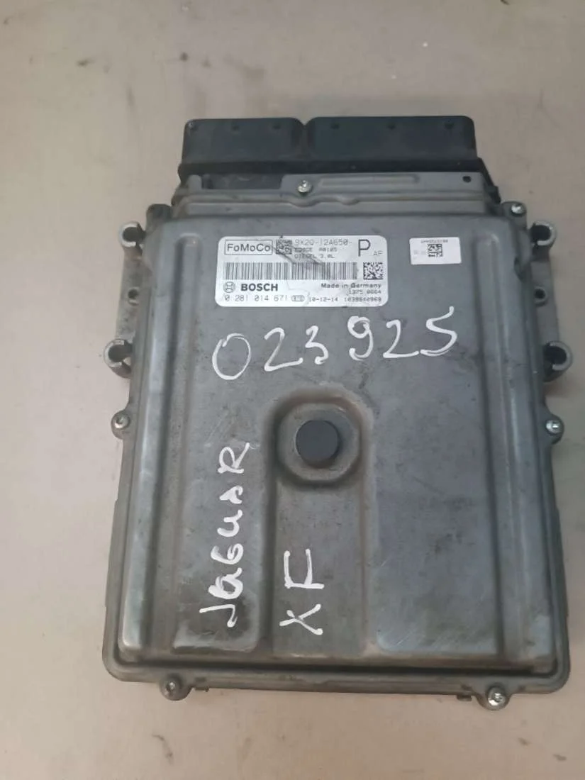 Блок управления двигателем 0281014671 Jaguar XF 250 0