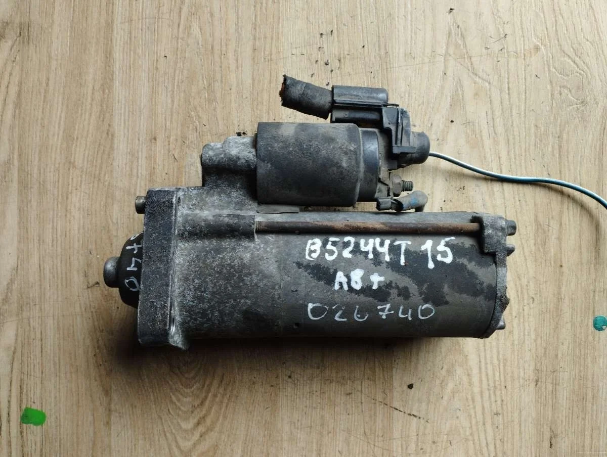 Стартер 30659314 Volvo S60 2 2.4 Дизель