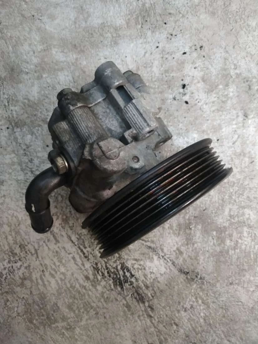 Насос ГУР  4819561 Opel Antara 2.2 Дизель