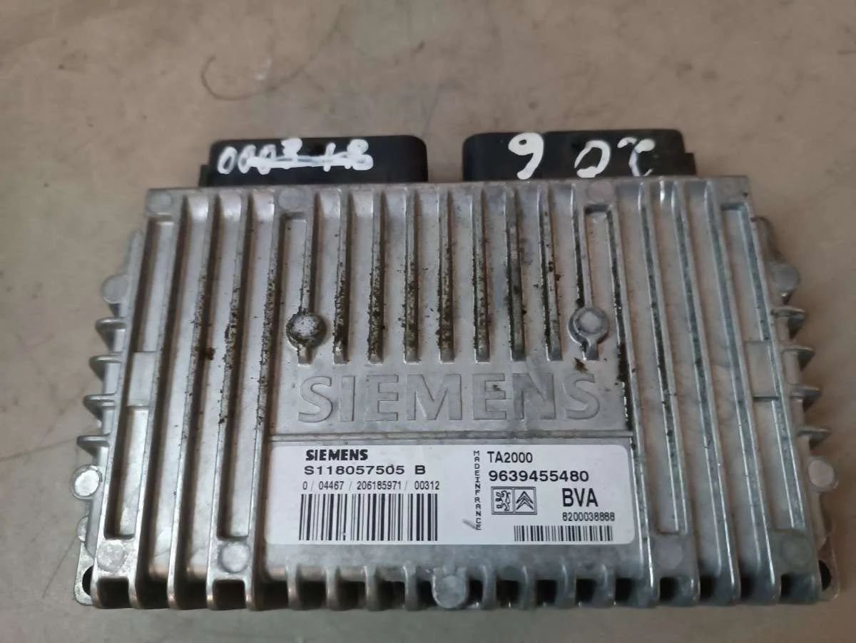 Блок управления АКПП S118057505B Peugeot 206 1 1.4 Бензин